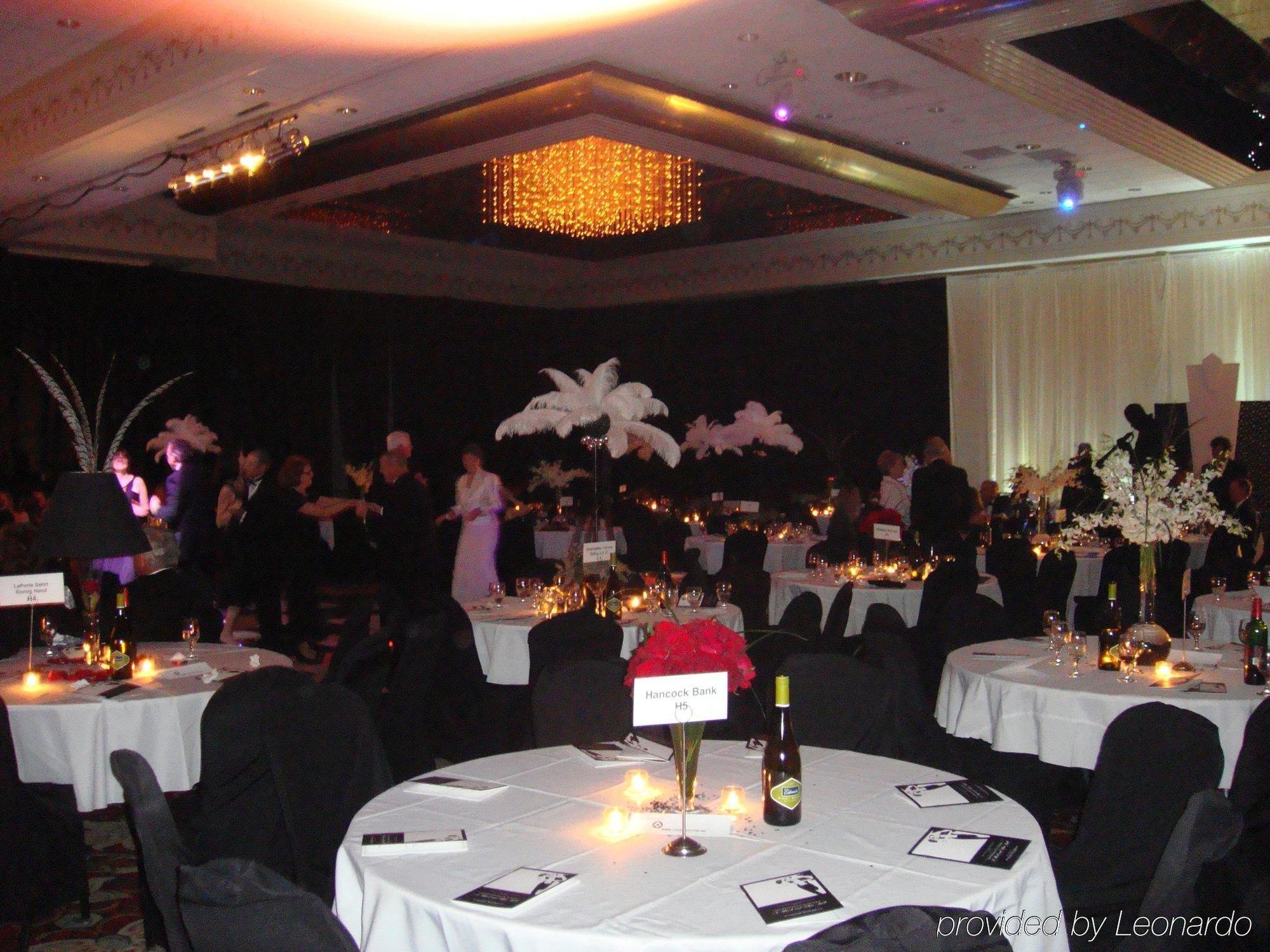 Crowne Plaza Executive Center Baton Rouge By Ihg Hotell Restaurant bilde